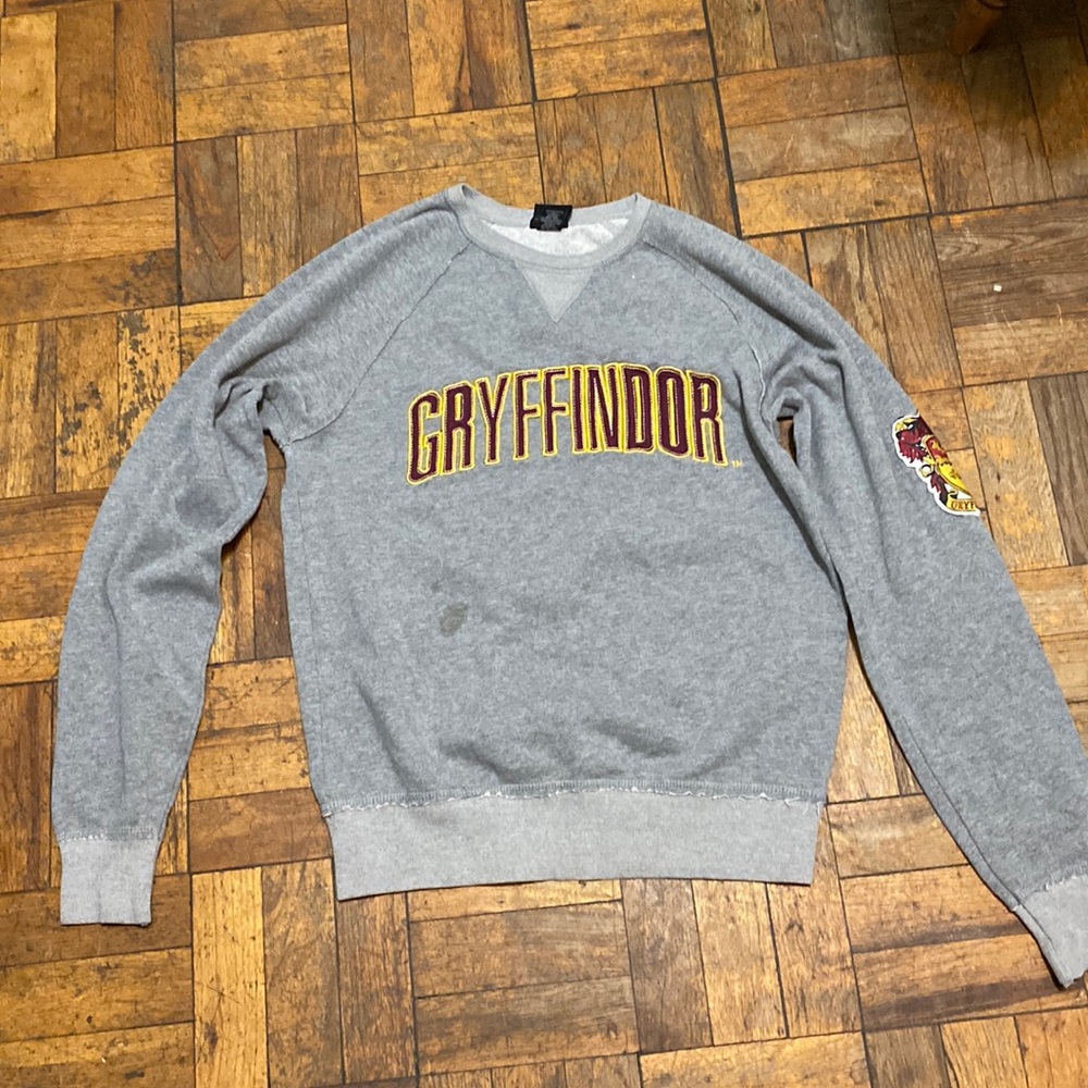 Harry Potter gryffindor sweater
